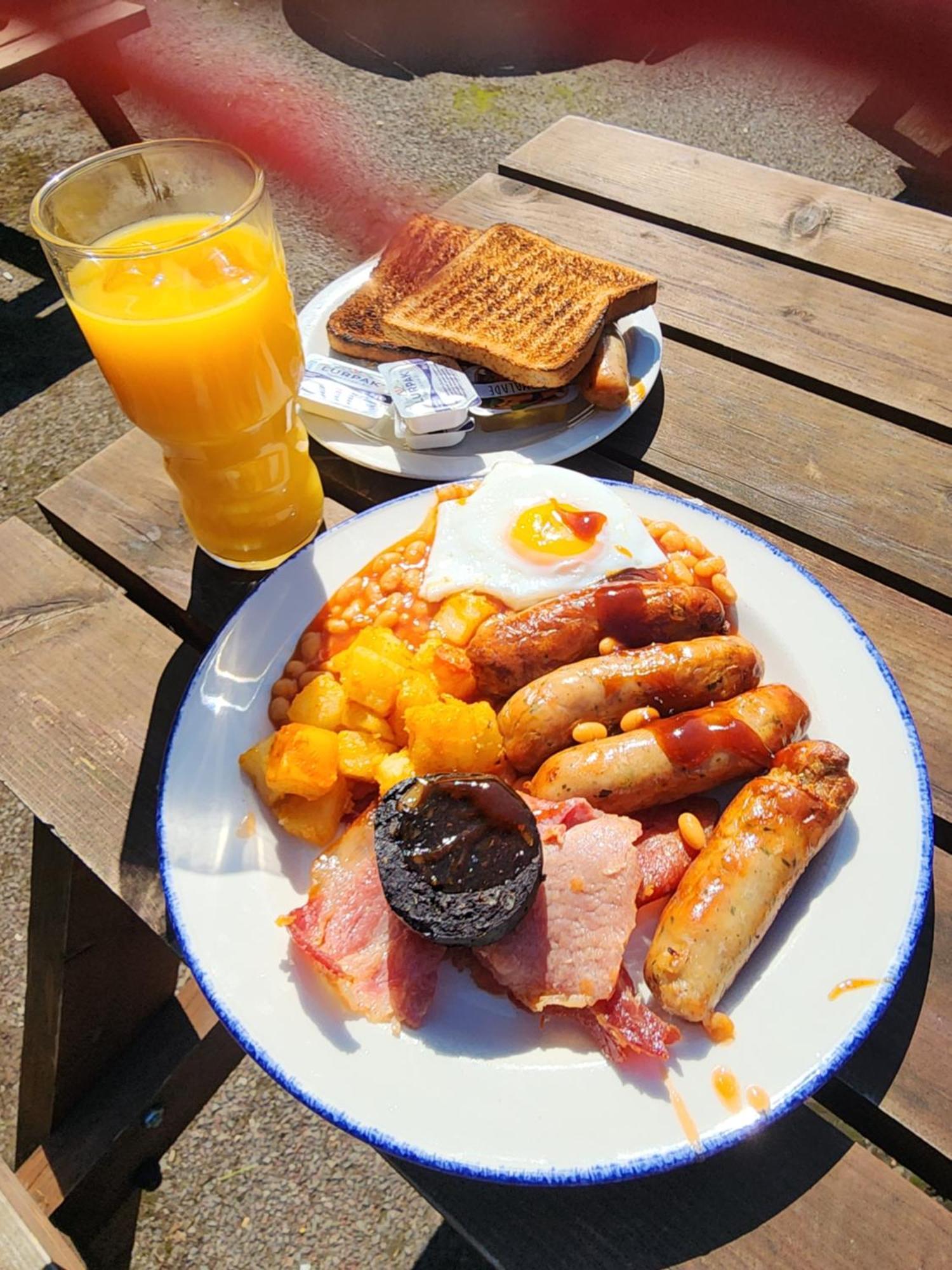 The New Accommodation Free Complementary Breakfast Tibshelf Kültér fotó